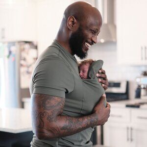 NWT Lalabu Dad Shirt Hands-Free Baby Kangaroo Pouch Green Mens Large